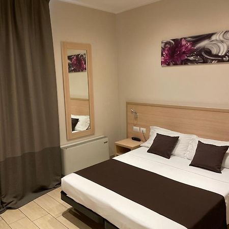 Hotel San Biagio Milan Exterior photo