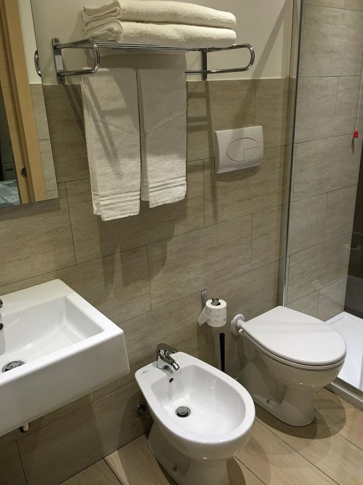 Hotel San Biagio Milan Exterior photo