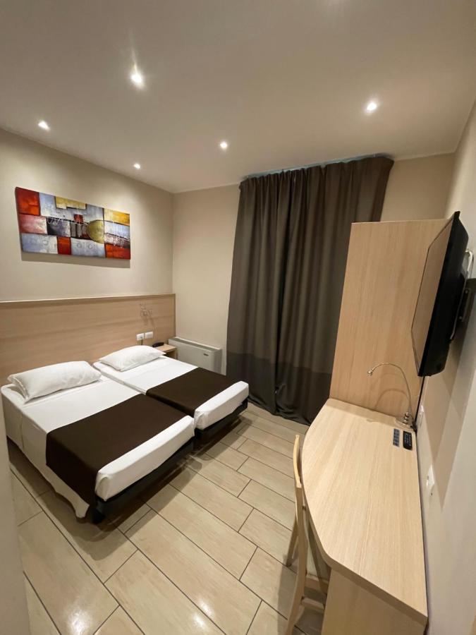 Hotel San Biagio Milan Exterior photo